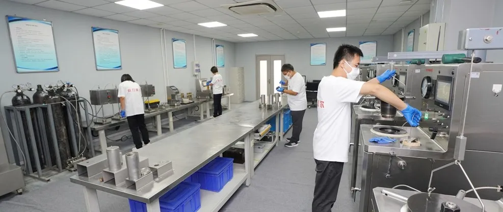 cementing lab oilfield.jpg